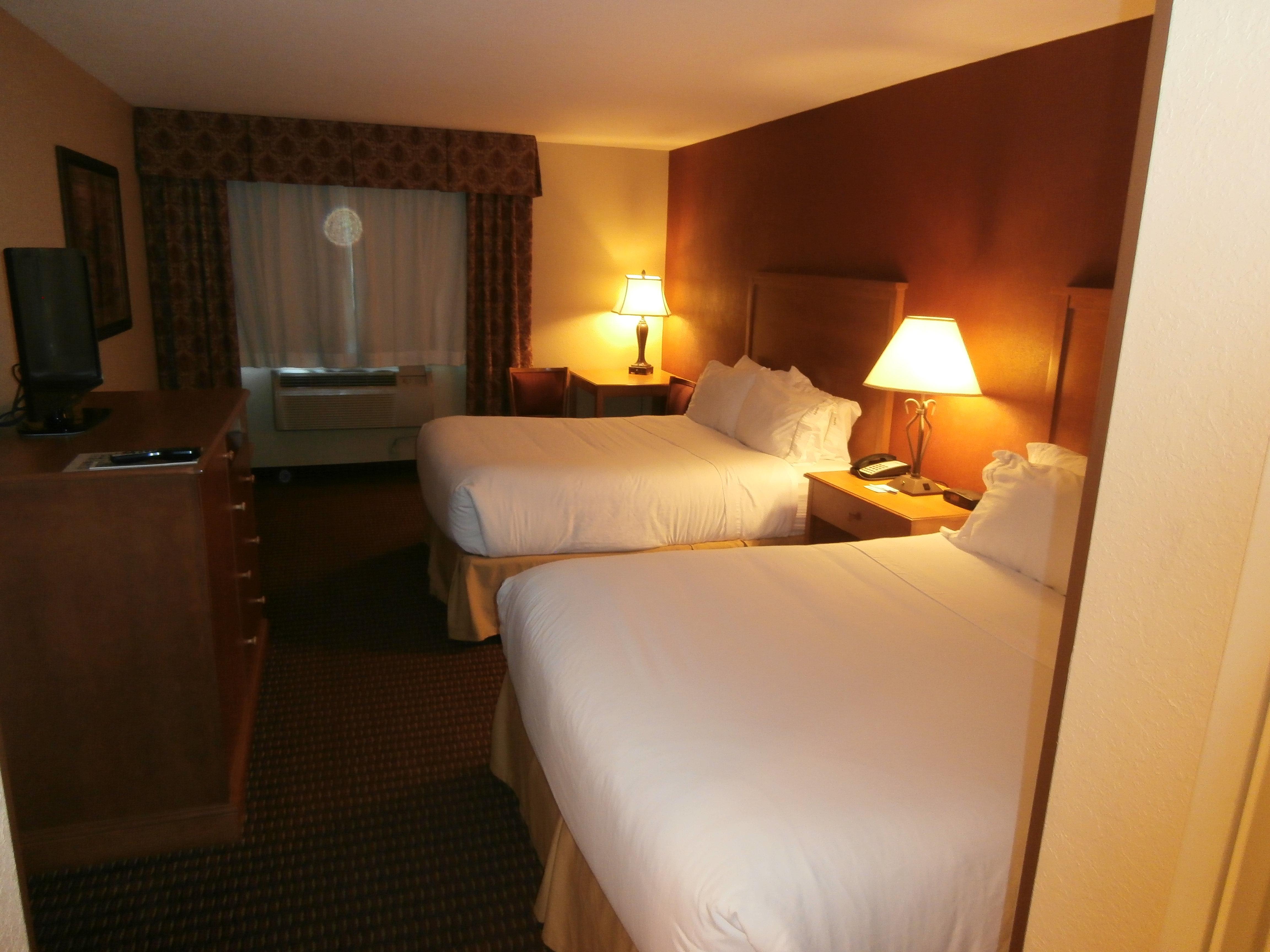 Holiday Inn Express Hotel & Suites Raton By Ihg Ngoại thất bức ảnh
