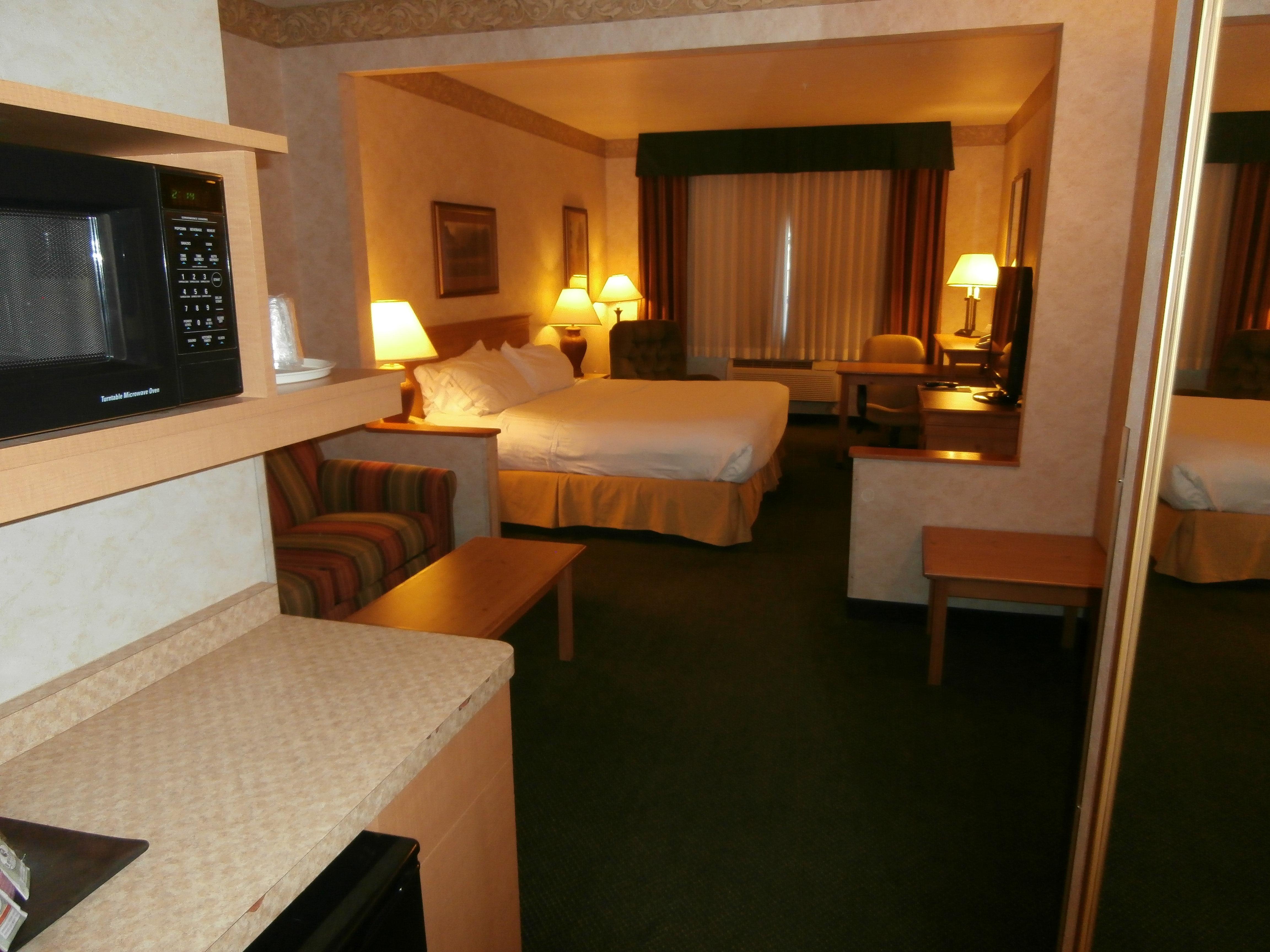 Holiday Inn Express Hotel & Suites Raton By Ihg Ngoại thất bức ảnh