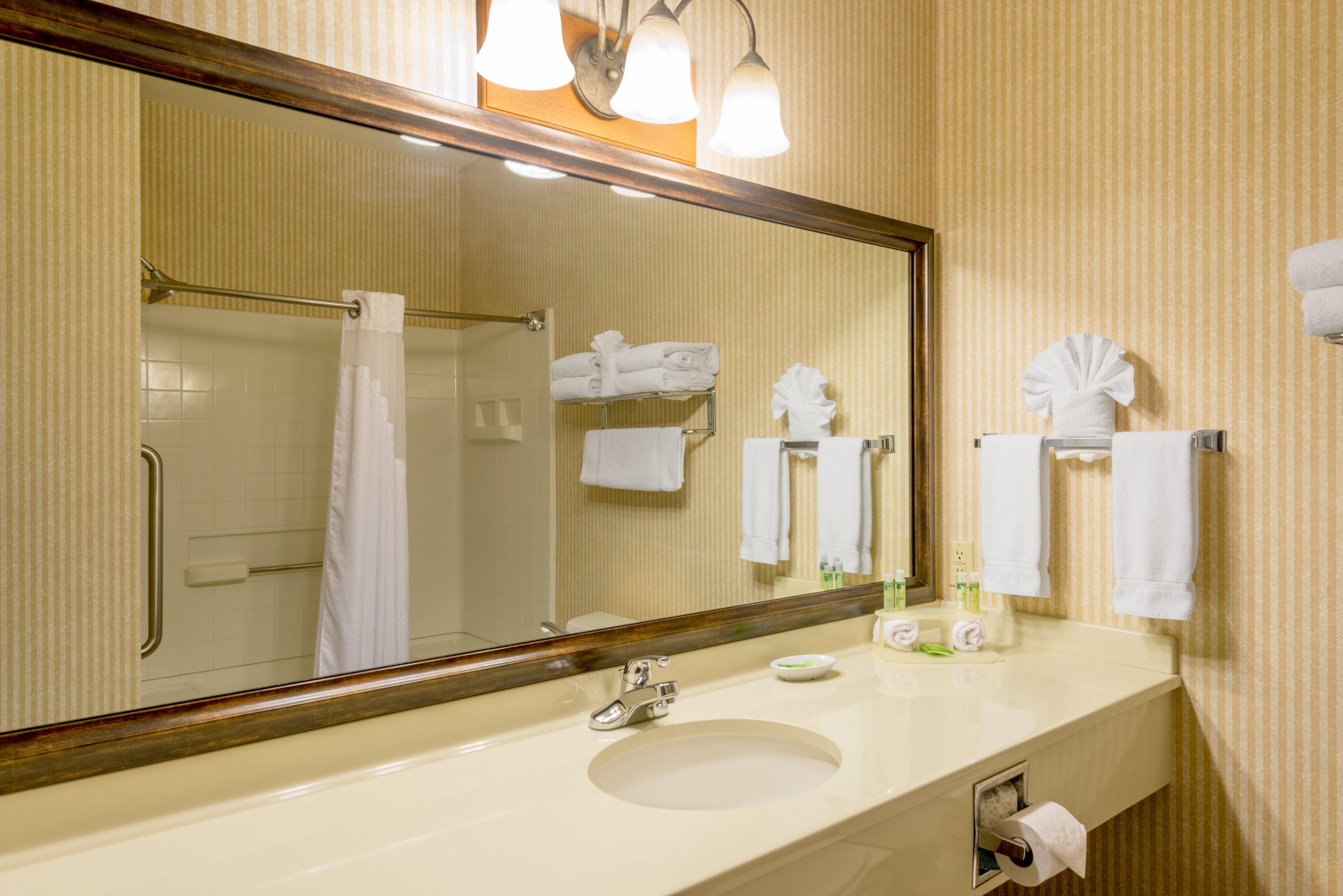 Holiday Inn Express Hotel & Suites Raton By Ihg Ngoại thất bức ảnh