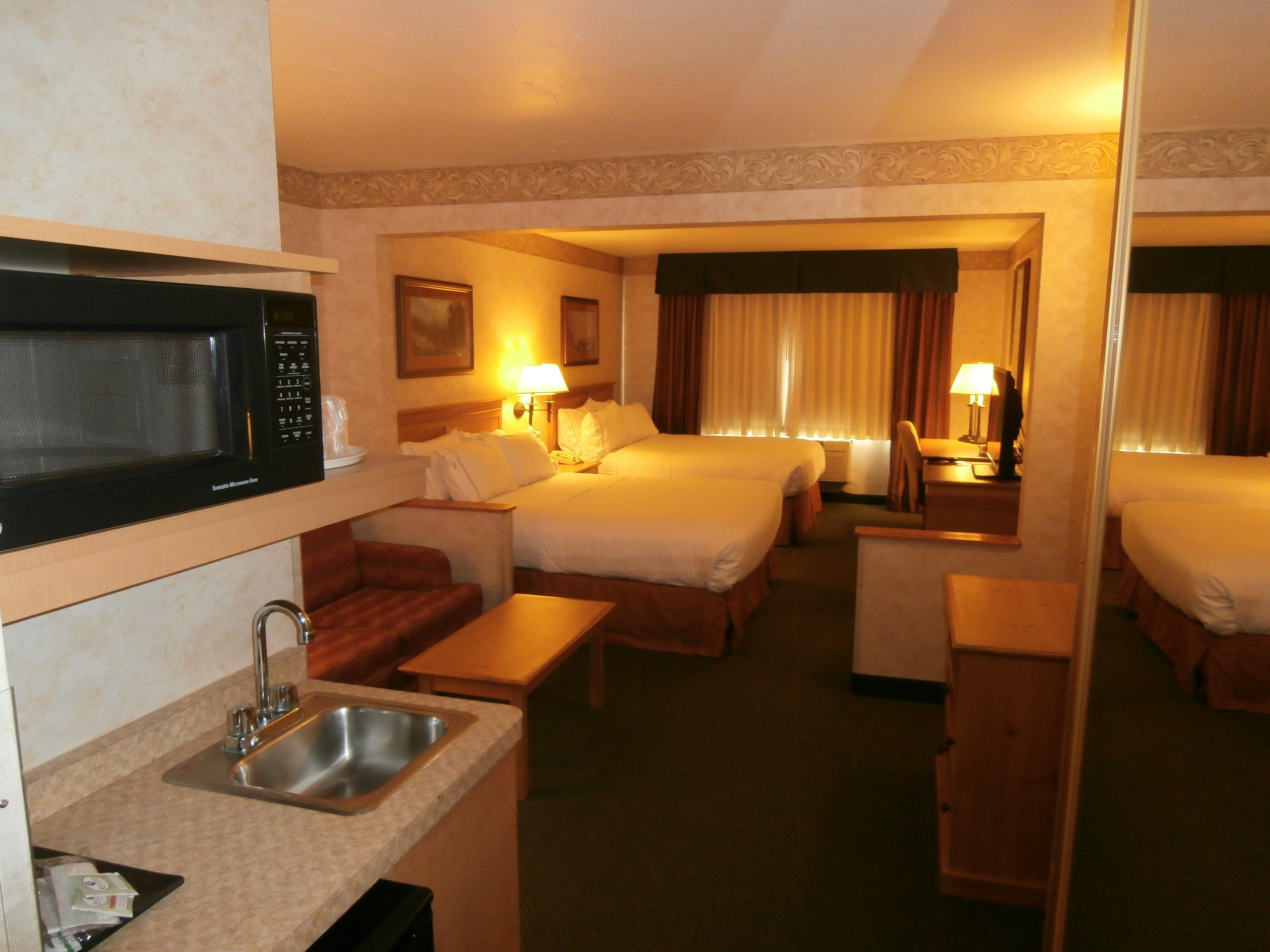 Holiday Inn Express Hotel & Suites Raton By Ihg Ngoại thất bức ảnh