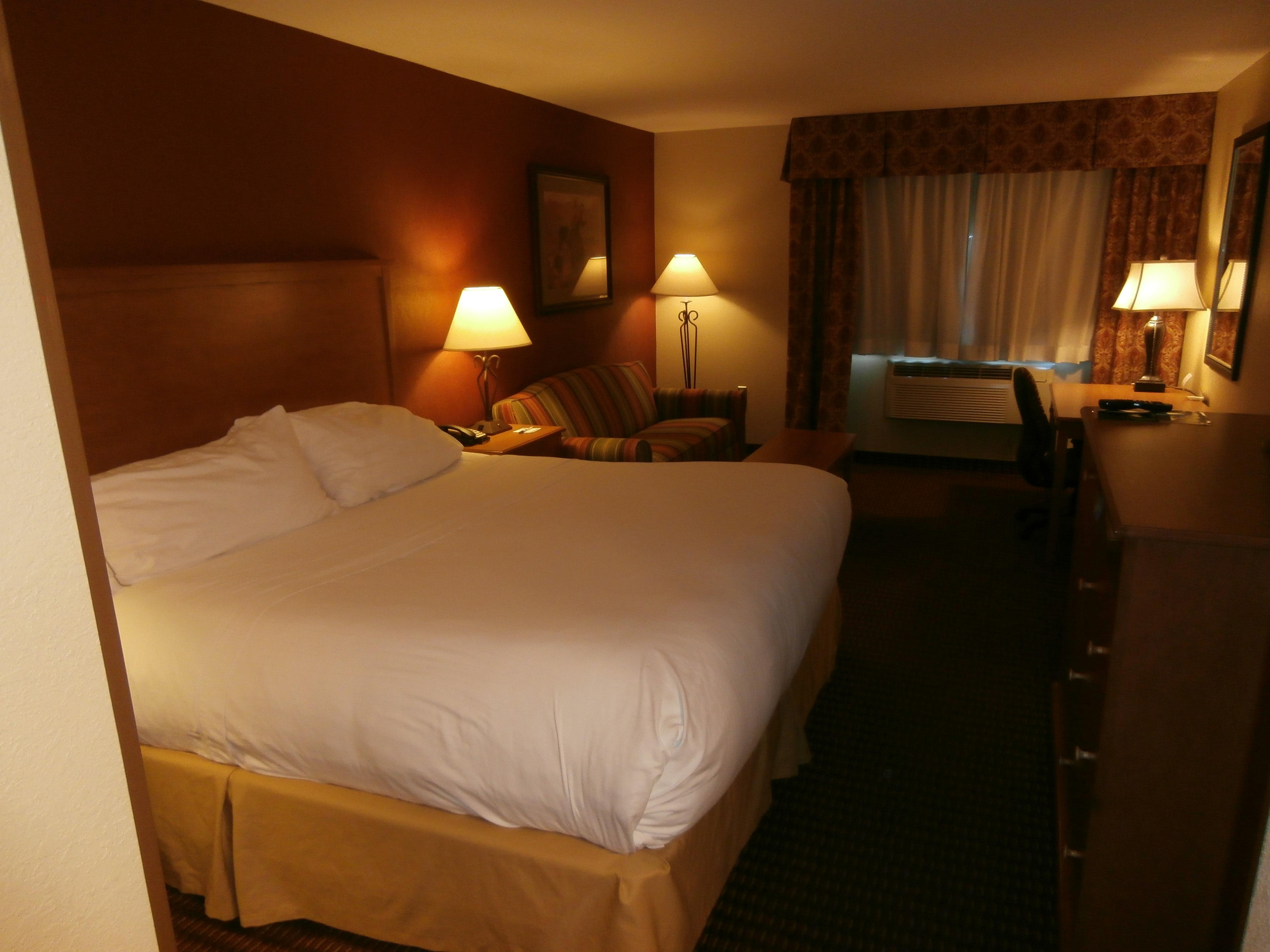 Holiday Inn Express Hotel & Suites Raton By Ihg Ngoại thất bức ảnh