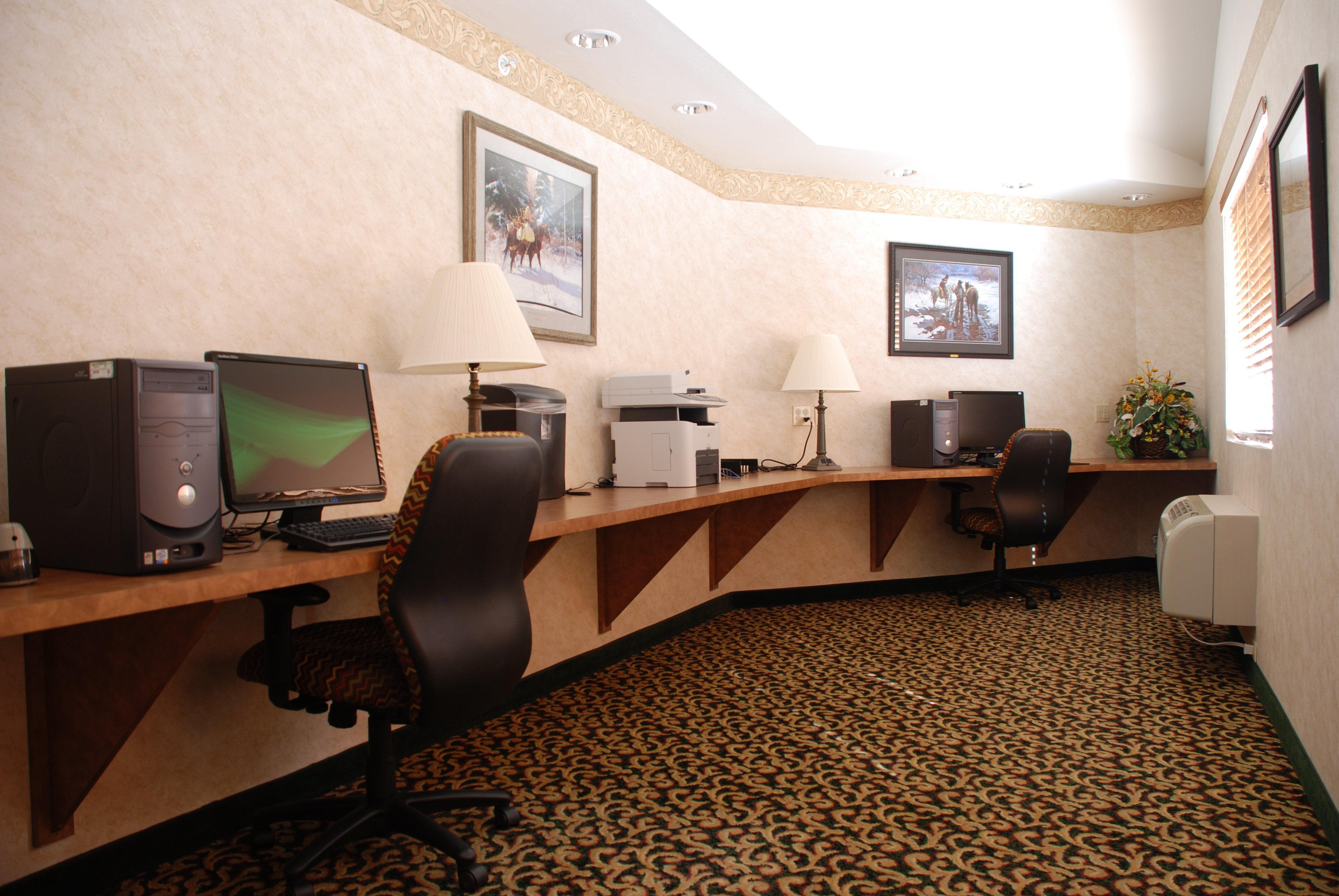 Holiday Inn Express Hotel & Suites Raton By Ihg Ngoại thất bức ảnh