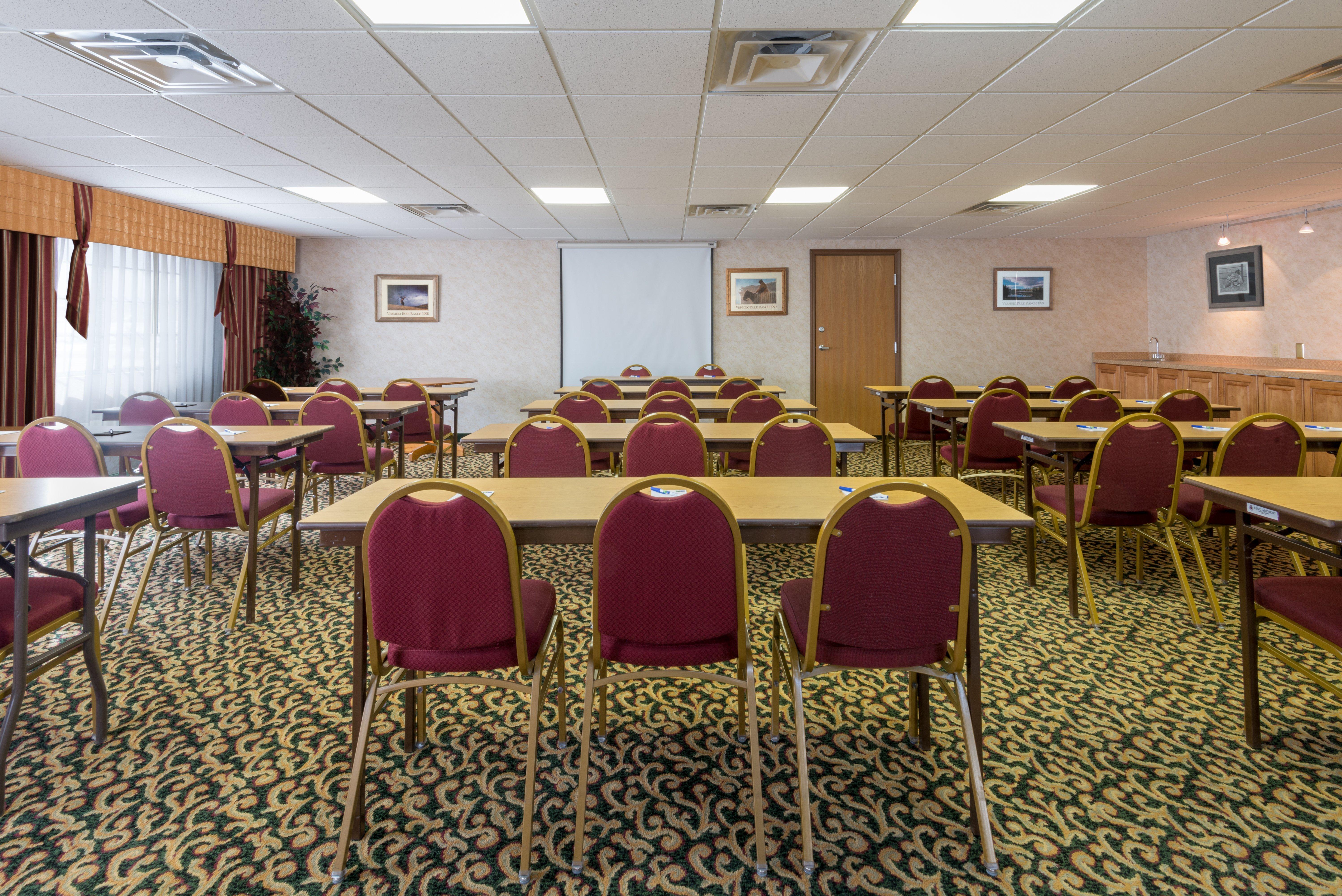 Holiday Inn Express Hotel & Suites Raton By Ihg Ngoại thất bức ảnh